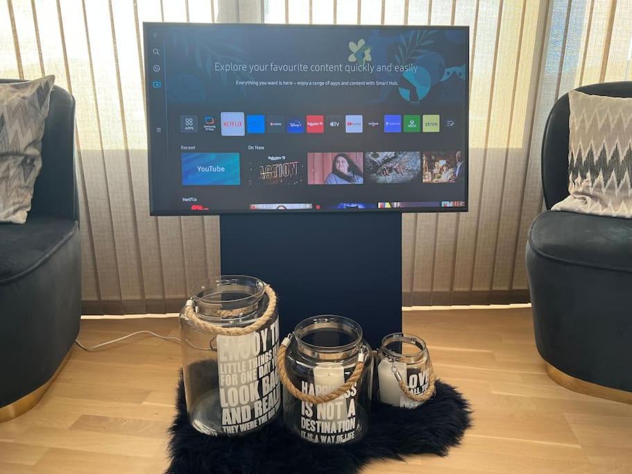Attraktiv & Smart Funkishytte Pa Nes Strandhager. Årnes Dış mekan fotoğraf